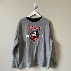 Disney Mickey Mouse all around nice guy grey fleece pullover unisex sweater